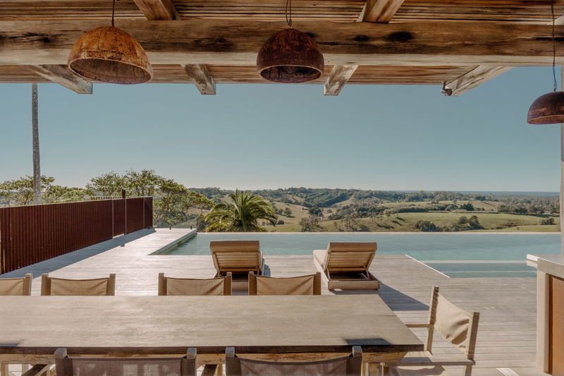 Damia (Pet Friendly)