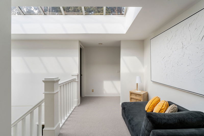 Wynnstay House (Solar Heated Pool)