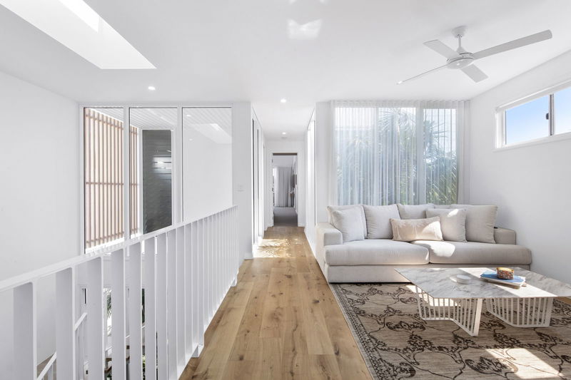 Seaside Serenity (Heated Pool)