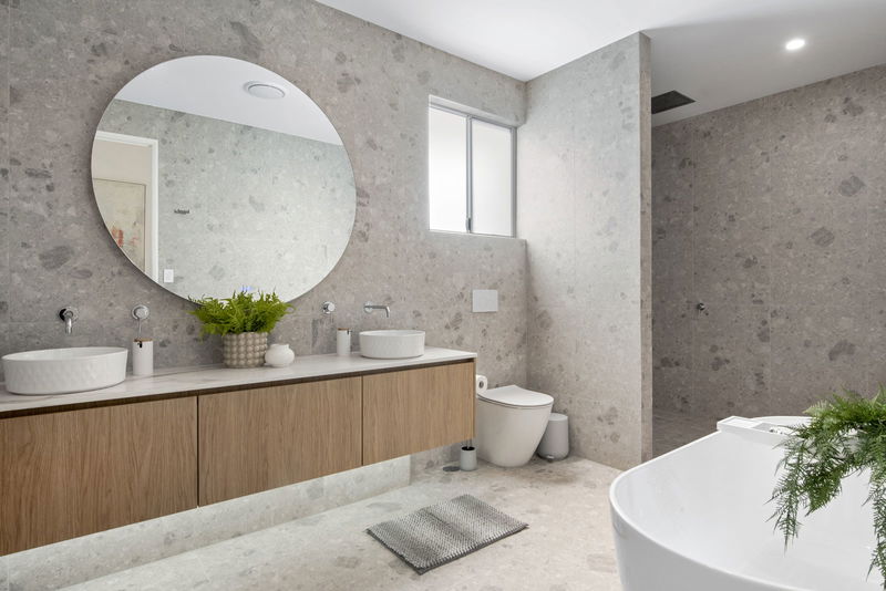 Seaside Serenity (Heated Pool)