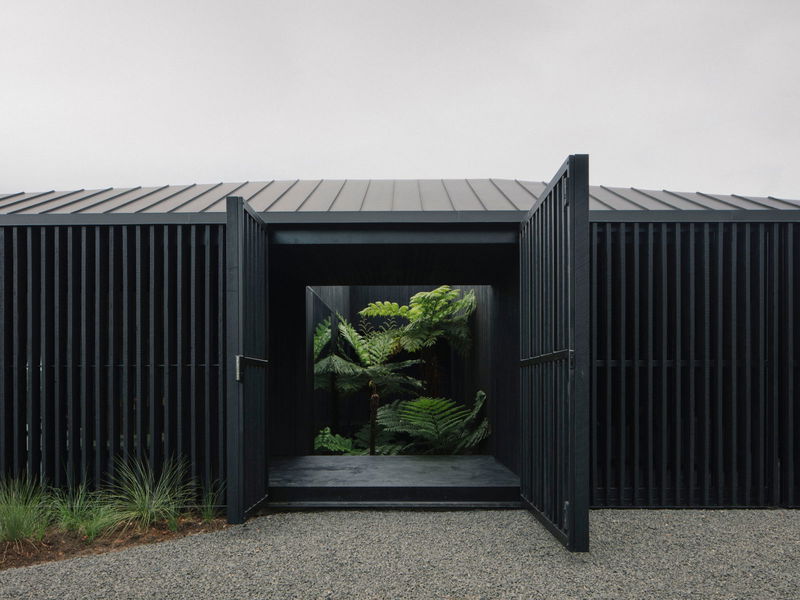 Federal House (With Pool)