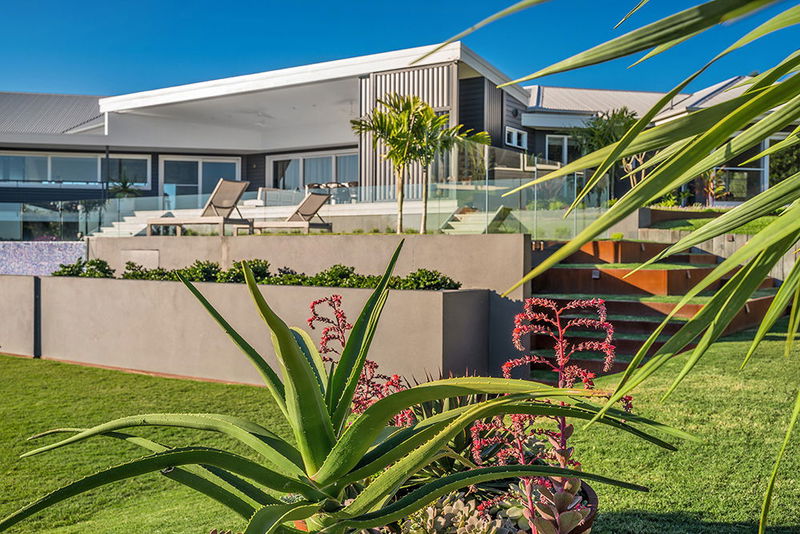 Byron Retreat (With Ocean Views)