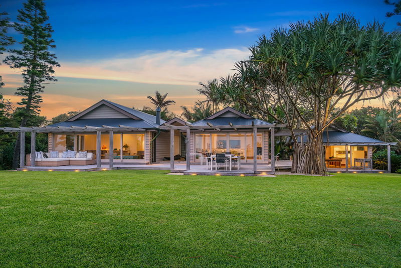 LUXICO's The Residence at Belongil