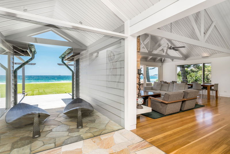 LUXICO's The Residence at Belongil