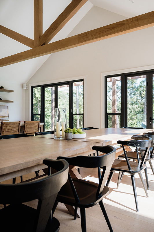 Berry Luxury Barn House (Heated Pool)