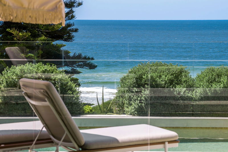 Caba Beach House (Walk to Beach)