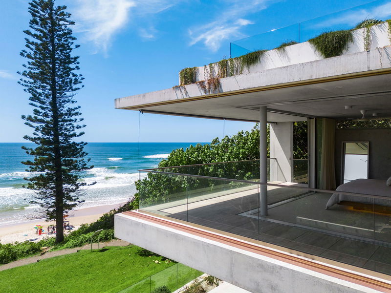 Caba Beach House (Walk to Beach)