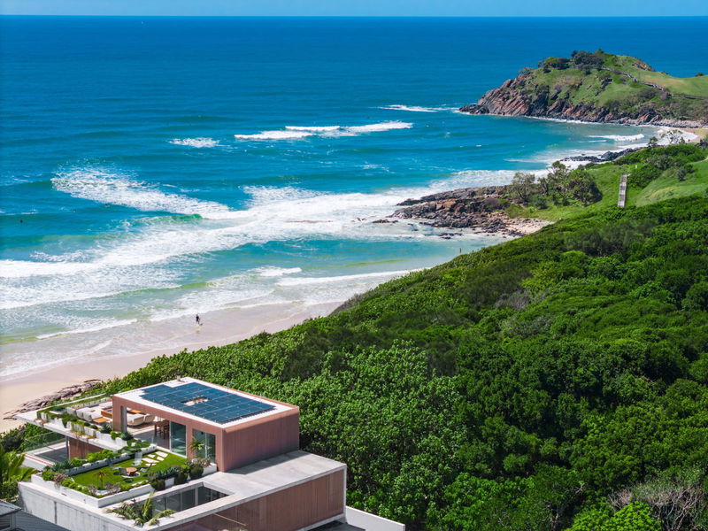 Caba Beach House (Walk to Beach)