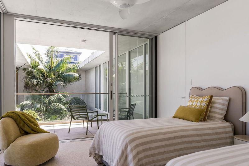 Caba Beach House (Walk to Beach)