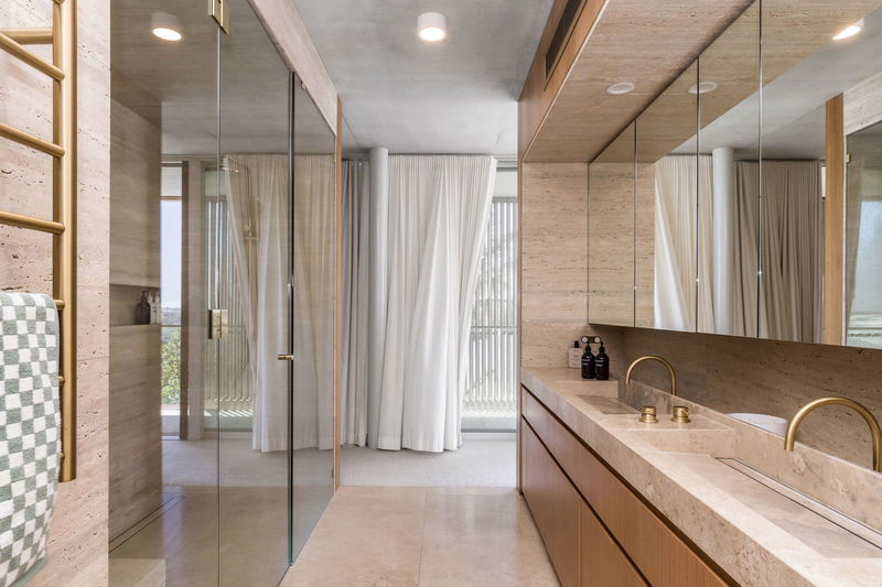 Caba Beach House (Walk to Beach)