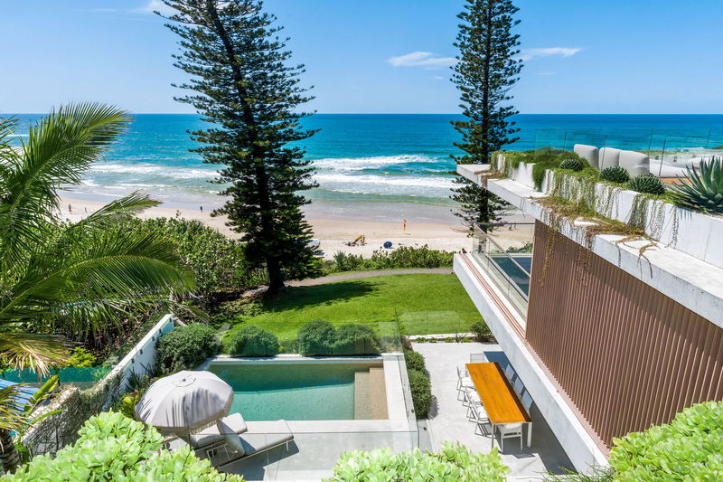 Caba Beach House (Walk to Beach)