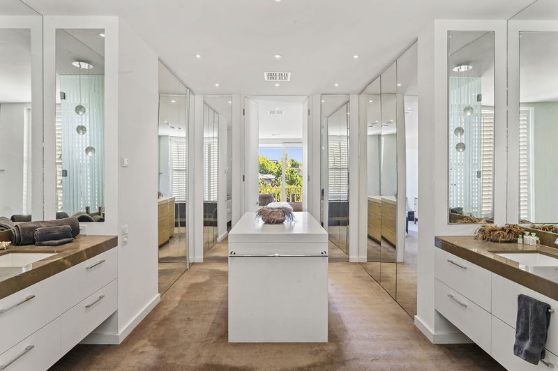 Malvern Oasis (With Car Parking)