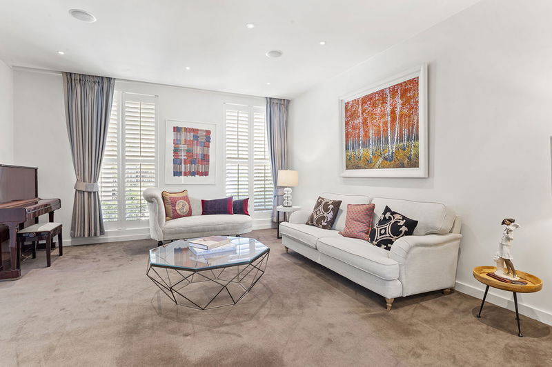 Malvern Oasis (With Car Parking)