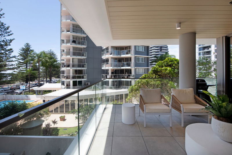 Burleigh Bliss (Ocean Views)