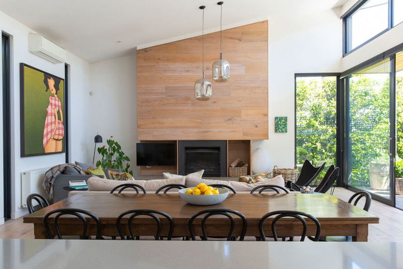 Kellenera (With Heated Pool and Car Parking)