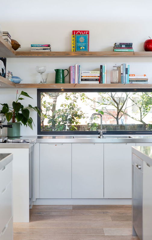 Kellenera (With Heated Pool and Car Parking)