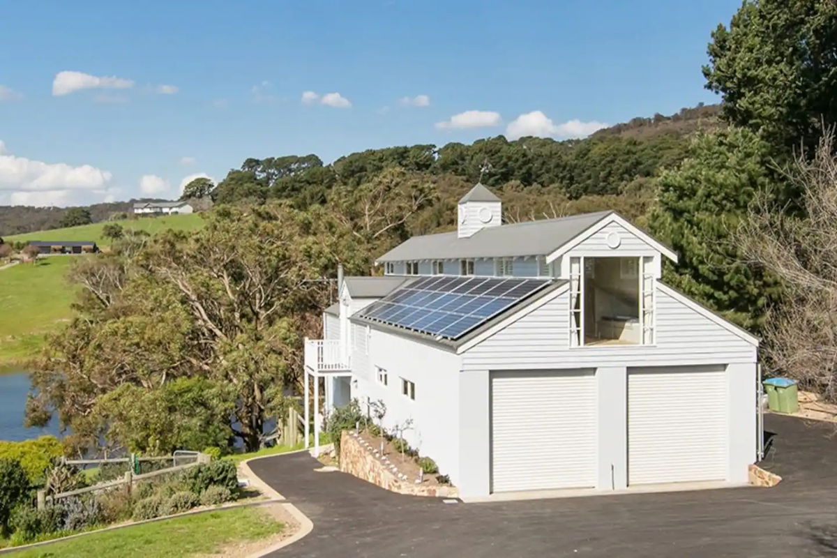 Harrisons Red Hill 39 (South Hampton - The Loft)