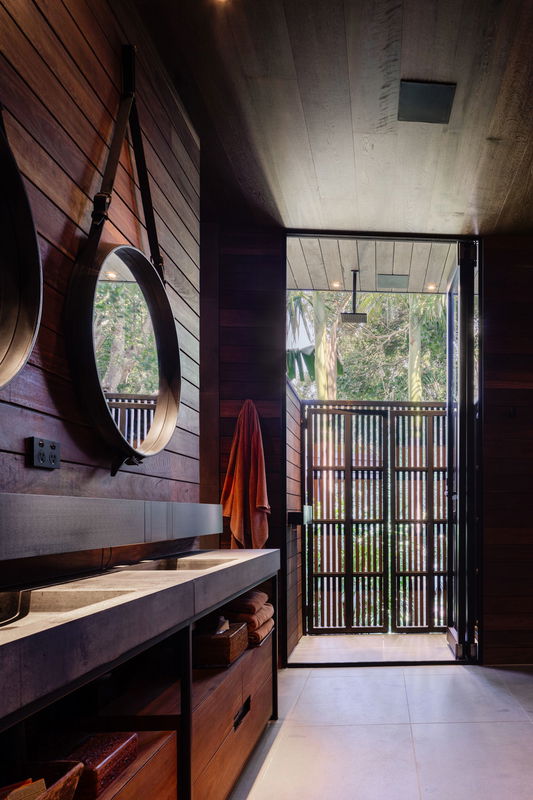 Belongil Residence (With Car Parking)