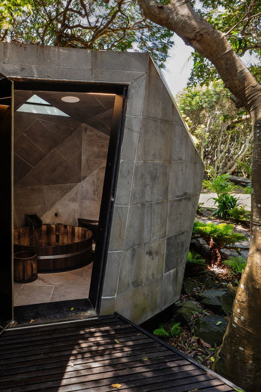 Belongil Residence (With Car Parking)