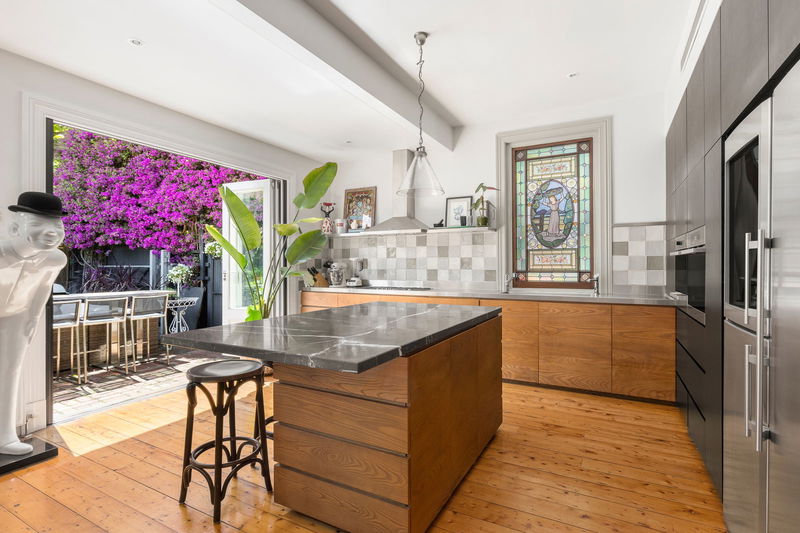 St Kilda West Beach (Walk to the beach)