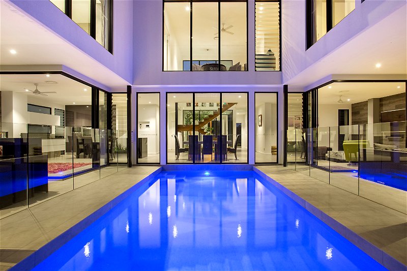 Bluewater Oasis (Heated Pool)