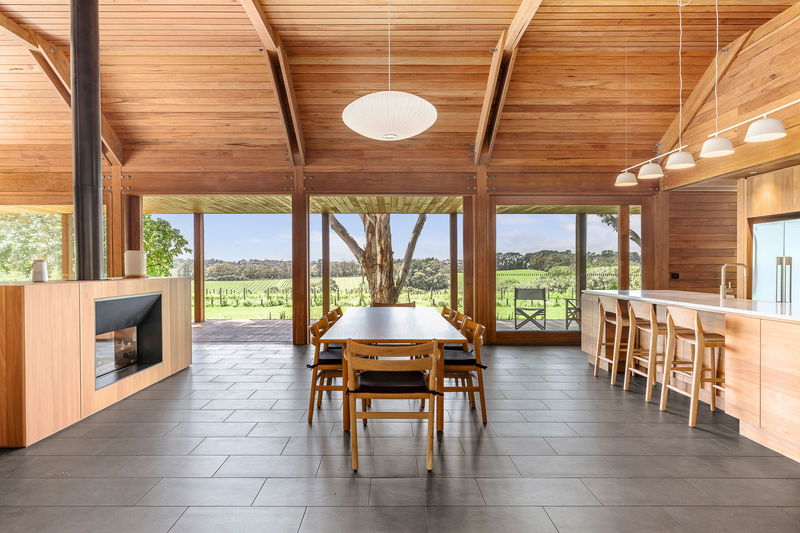 The Vines Main Ridge