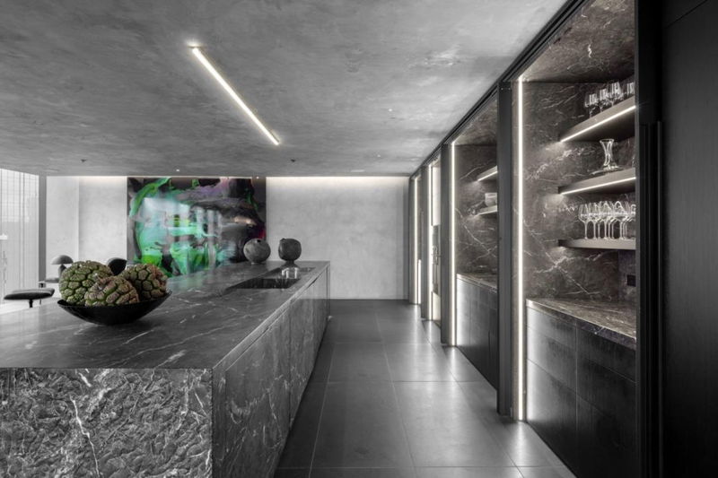 Sanctuary Penthouse (outdoor spa)