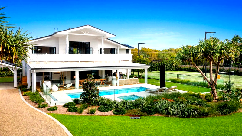 LUXICO's Cedar Seas - Belongil beachside living at its best