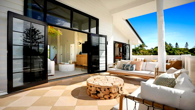 LUXICO's Cedar Seas - Belongil beachside living at its best