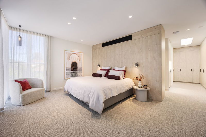 Urban Luxe Loft with pool