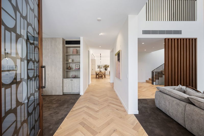 Urban Luxe Loft with pool