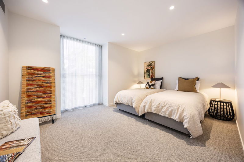 Urban Luxe Loft with pool