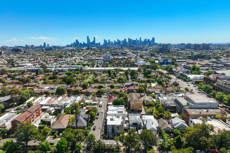 Urban Luxe Loft with pool