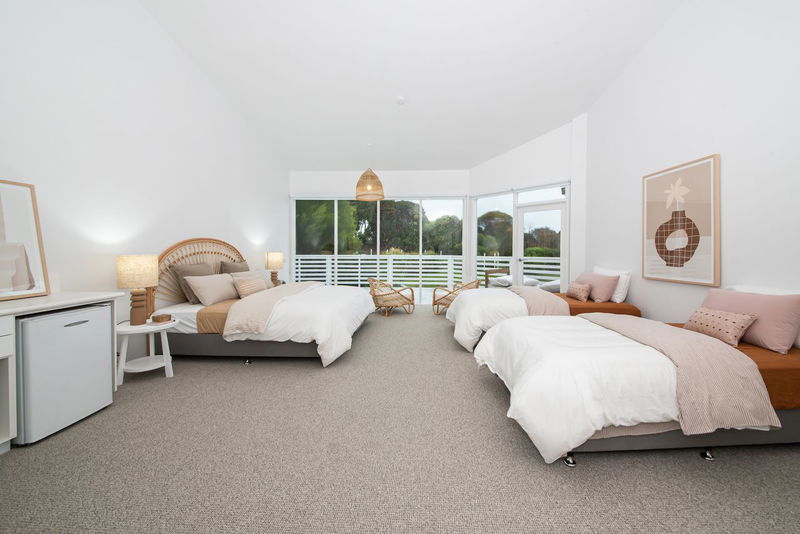 The Cape Retreat (Stunning views)