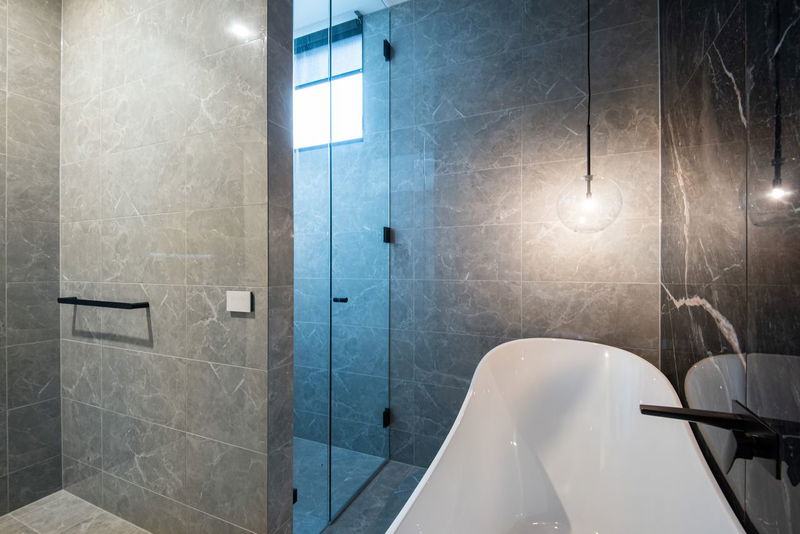 The Grandstand (Walking access to MCG)