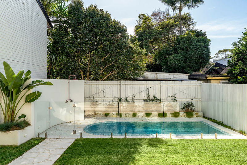 Bondi Luxe Haven (private garden and pool)