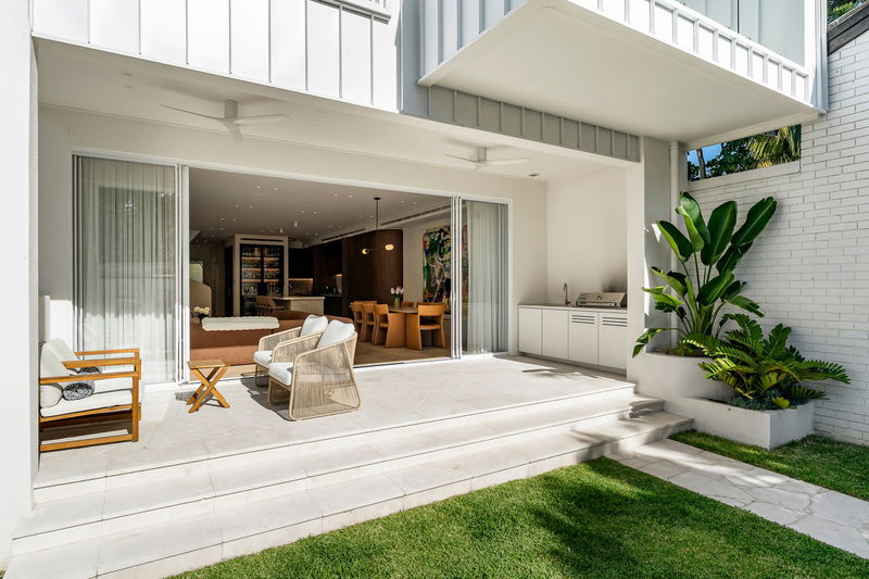 Bondi Luxe Haven (private garden and pool)