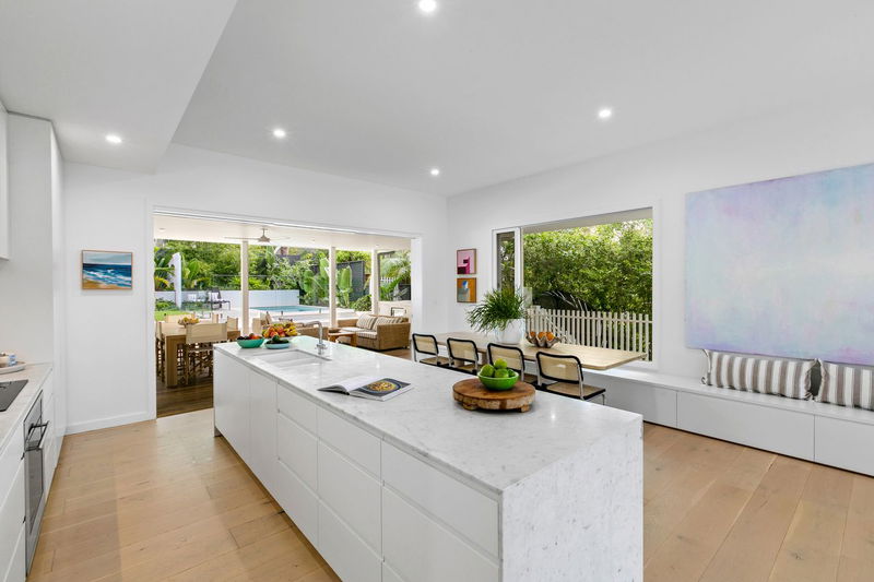 Coastal Chill (With Pool)