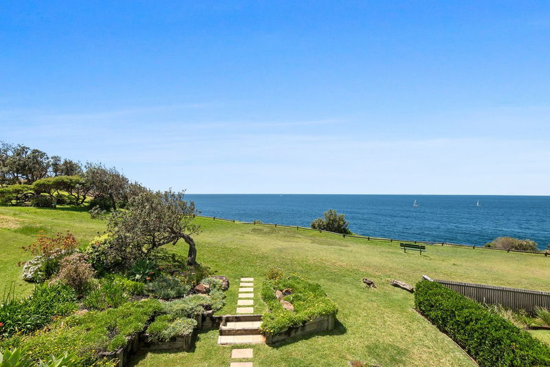 Life's a Picnic - with pool and ocean views