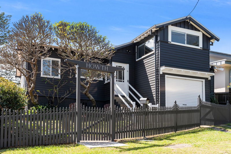 The Black Shack (Stunning ocean views)