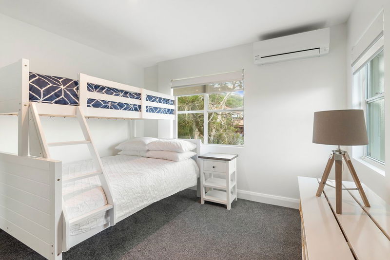 Whaley Surf Shack (Stunning ocean views)