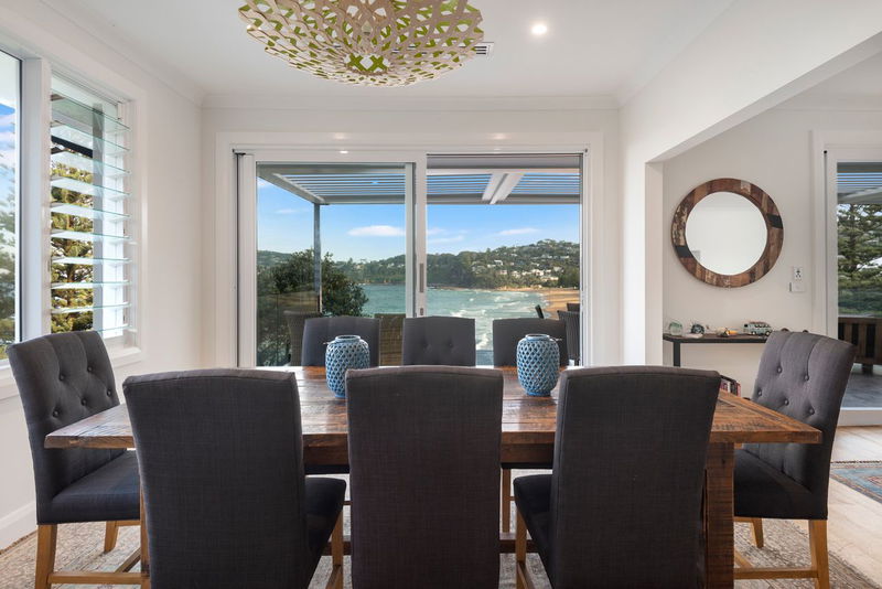 Whaley Surf Shack (Stunning ocean views)