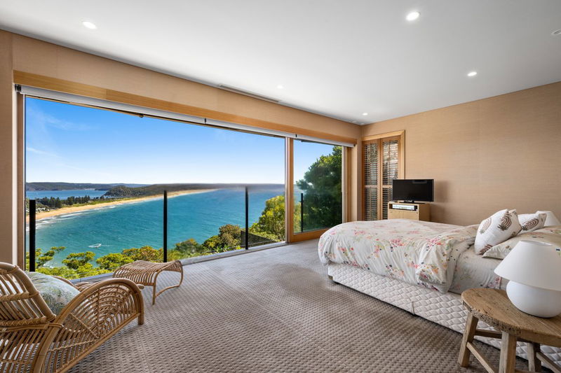 Suncatcher - Pool with stunning ocean views