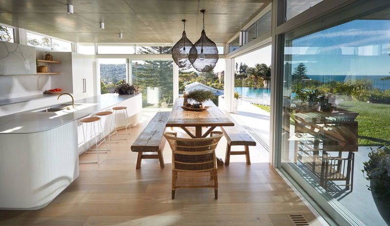 Waking Dream - Stunning ocean views