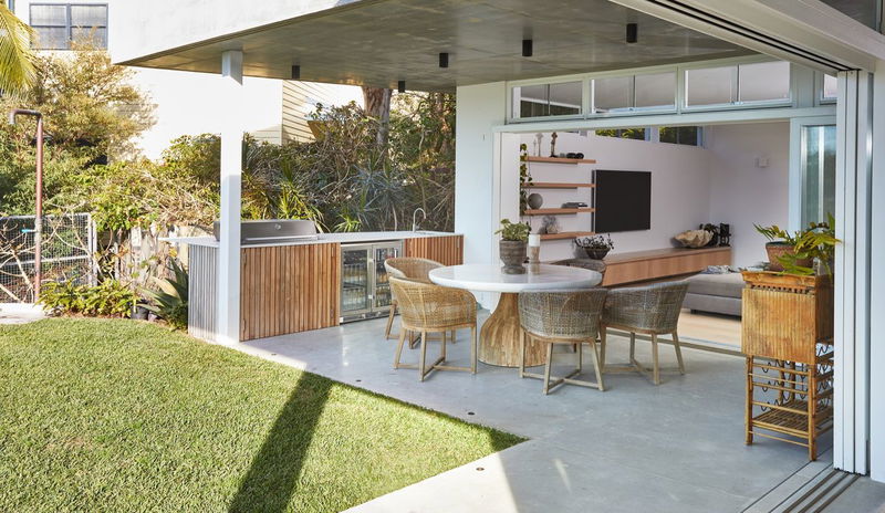 Waking Dream - Stunning ocean views