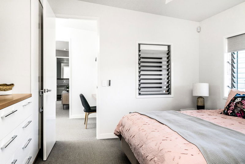 Kiki - luxury beach villa with pool