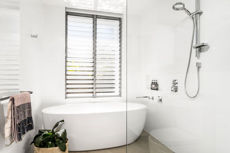 Kiki - luxury beach villa with pool