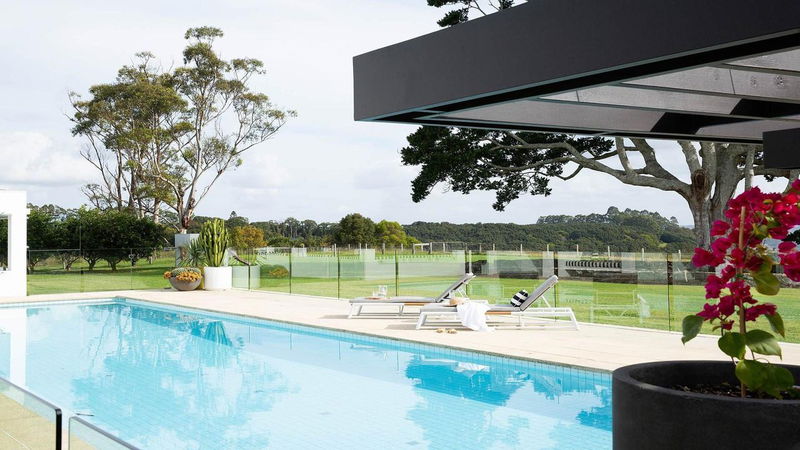 Amelika - luxury 25 acre estate with pool