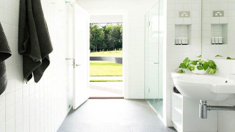 Amelika - luxury 25 acre estate with pool