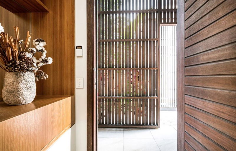 Coconut Palms Villa One - beachside luxury with pool